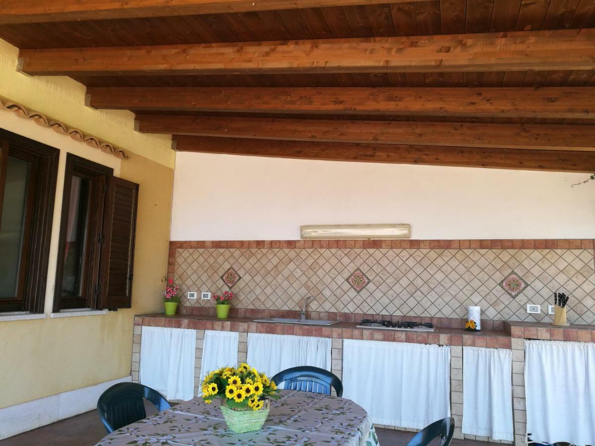 קוסטונאצ'י La Villa Dei Girasoli מראה חיצוני תמונה